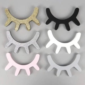 Decorative Nordic Wood Lashes Wall Sticker