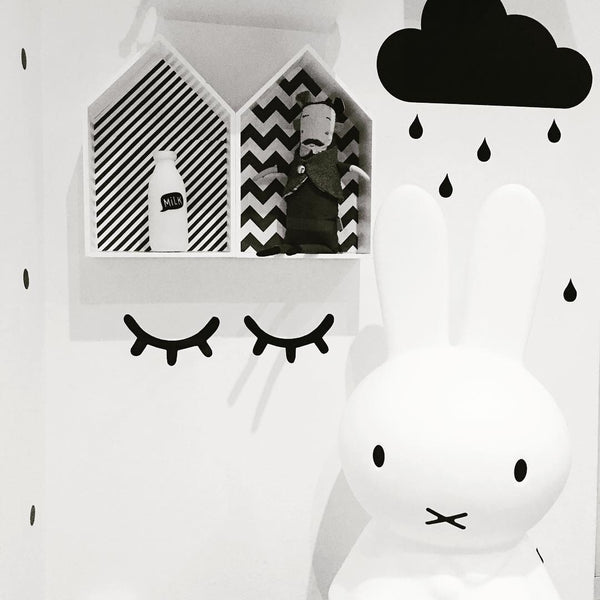 Decorative Nordic Wood Lashes Wall Sticker